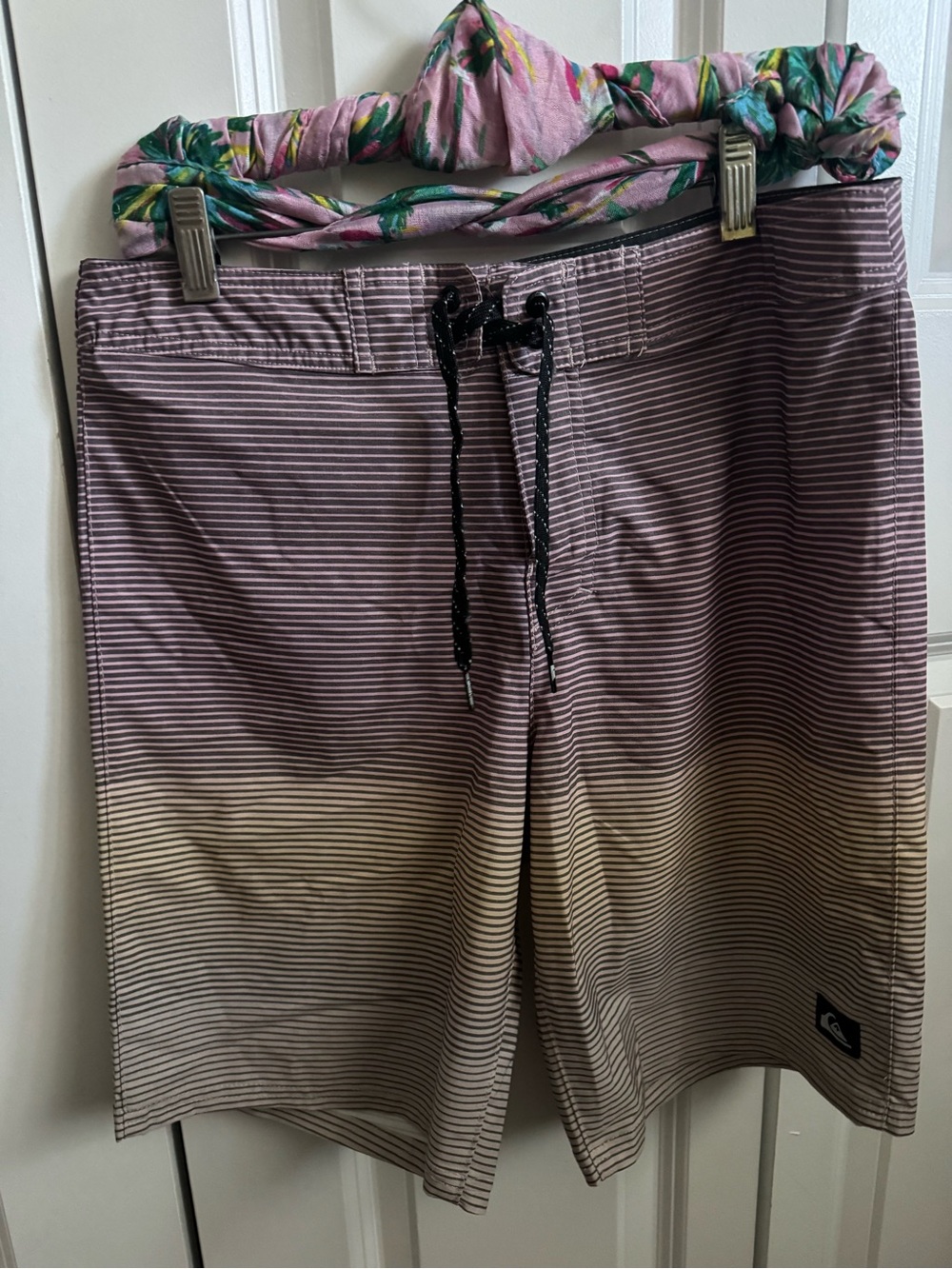 Quiksilver Men's Gradient Stripe Board Shorts - Mauve to Beige